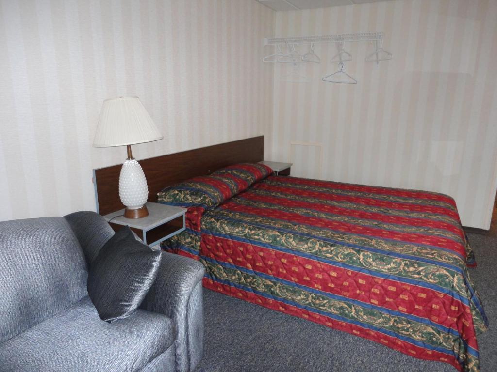 Springs Motor Inn Wainwright Habitación foto